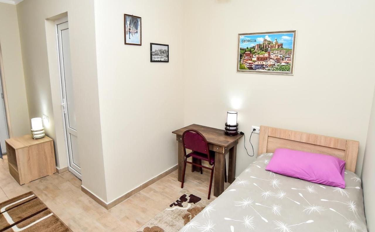 Hotel Maspindzelo Kutaisi Exteriör bild