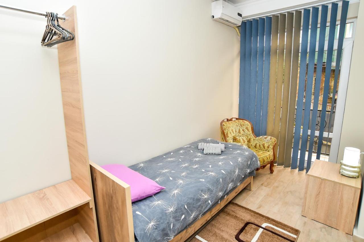 Hotel Maspindzelo Kutaisi Exteriör bild