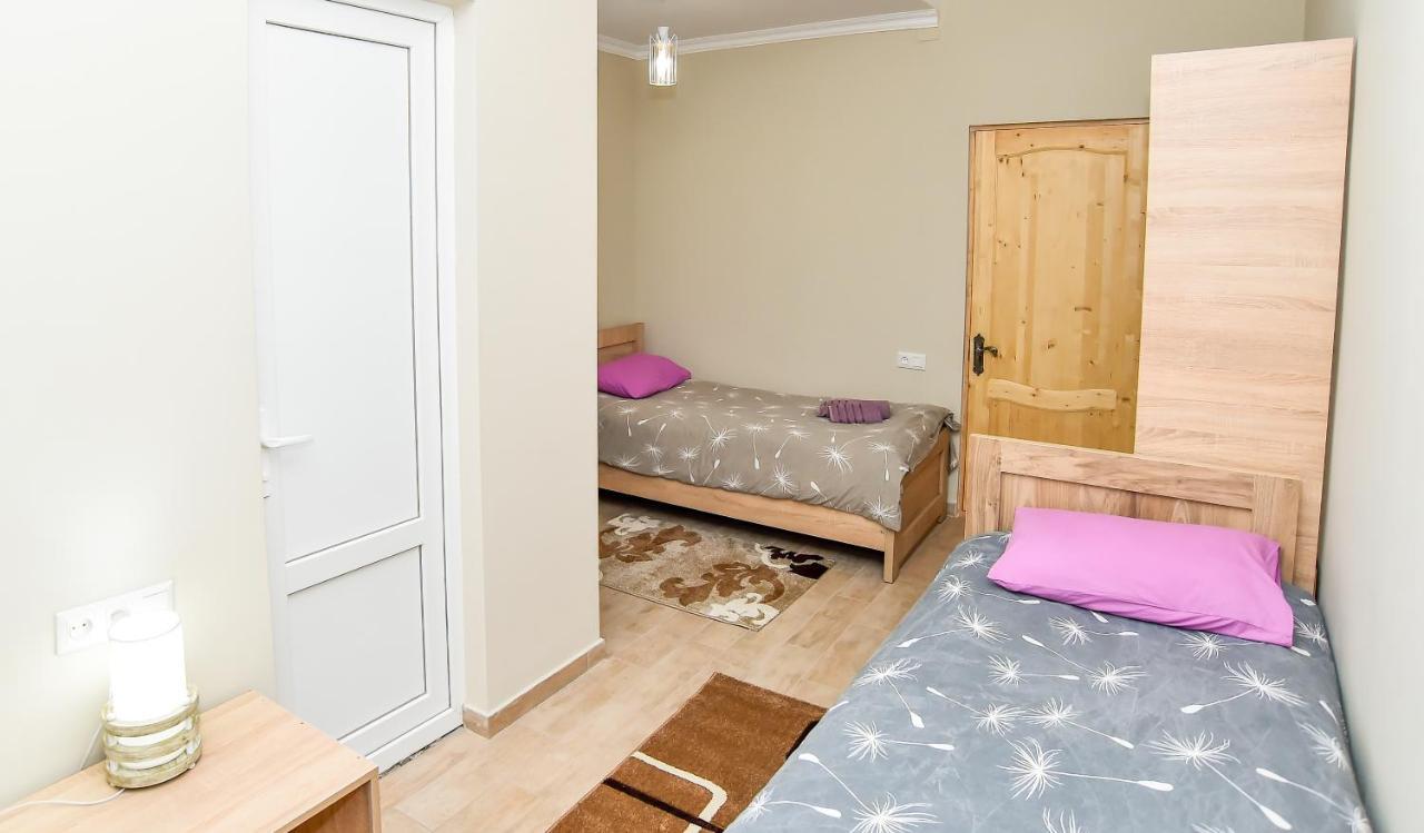 Hotel Maspindzelo Kutaisi Exteriör bild