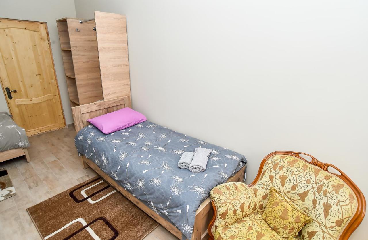 Hotel Maspindzelo Kutaisi Exteriör bild