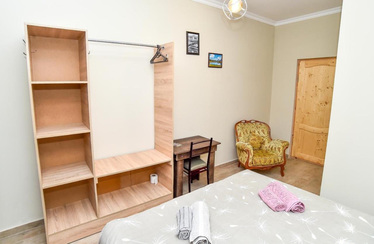 Hotel Maspindzelo Kutaisi Exteriör bild