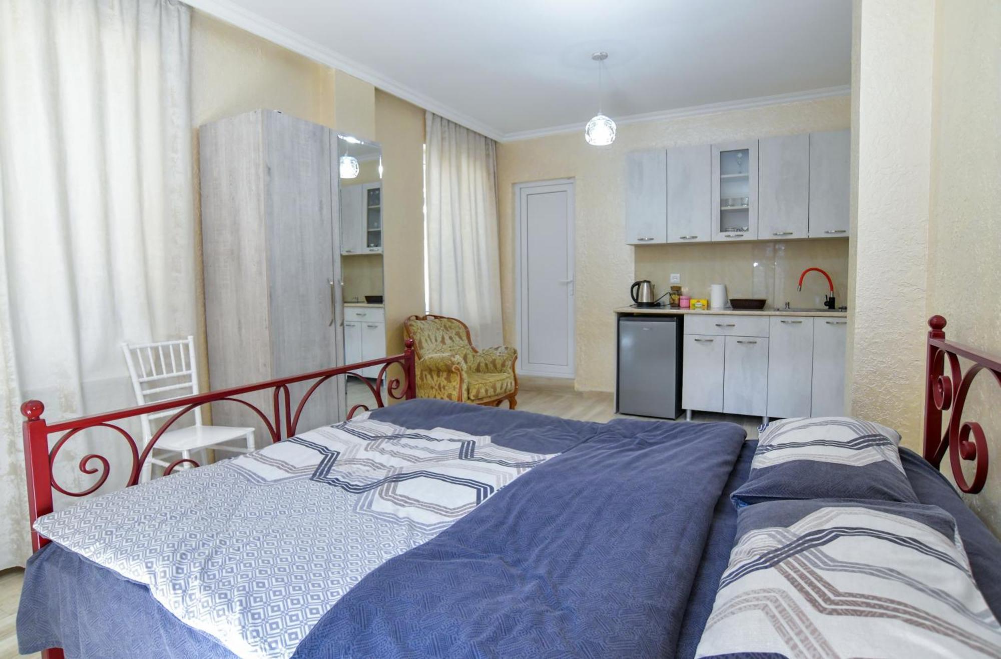 Hotel Maspindzelo Kutaisi Exteriör bild
