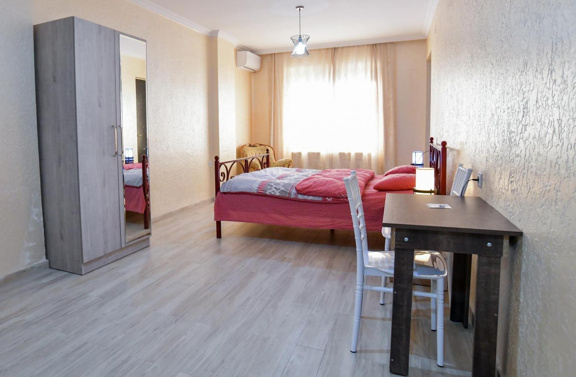 Hotel Maspindzelo Kutaisi Exteriör bild
